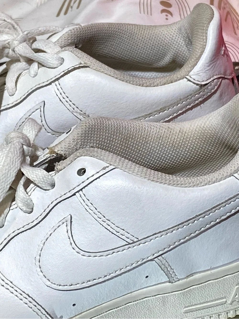 Nike White Kids' Air Force 1 Low Sneakers